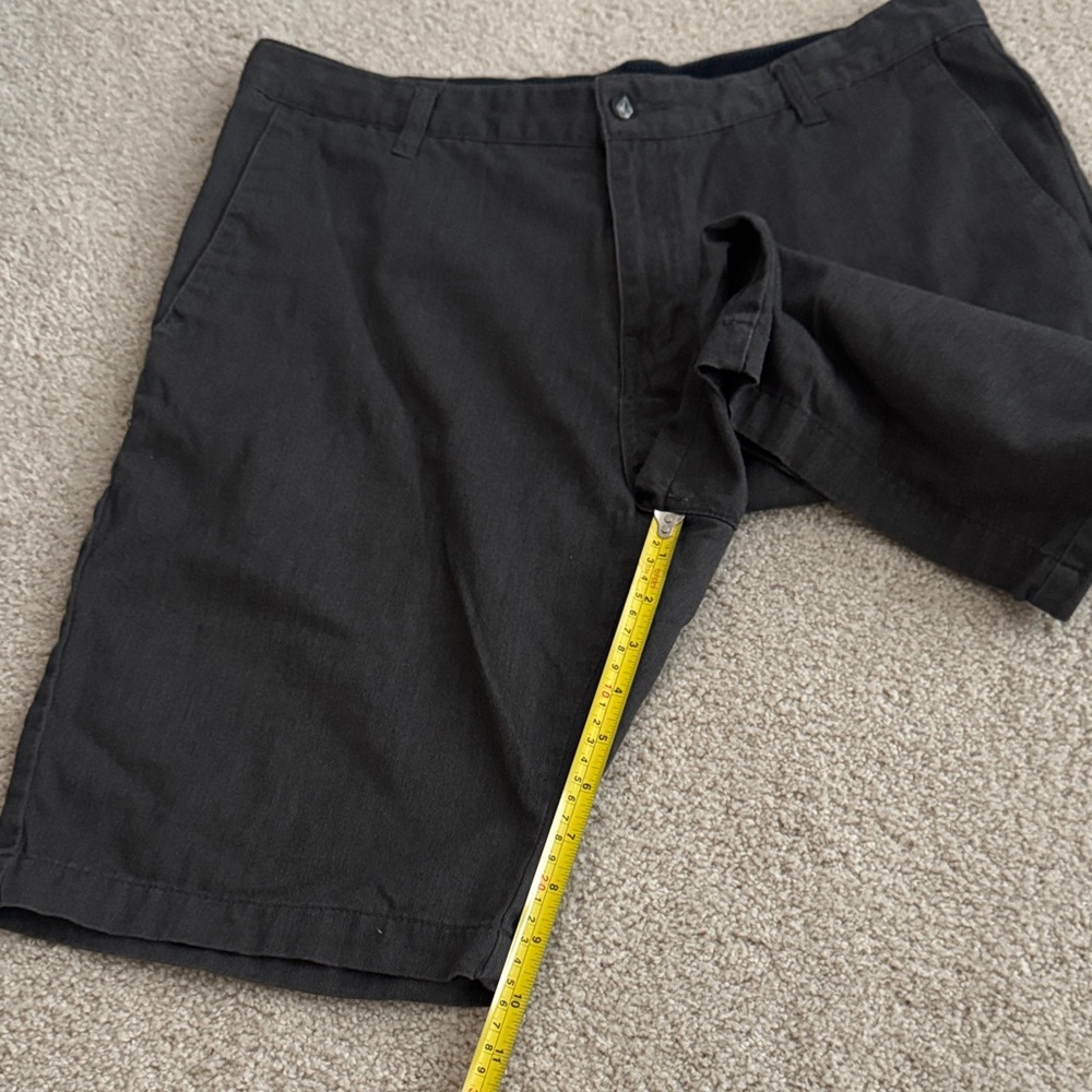 Volcom Men's Charcoal Flat Front Shorts - Picture 2 of 6